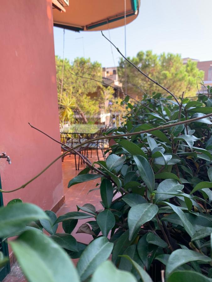 Emi'S Guest House Rom Exterior foto